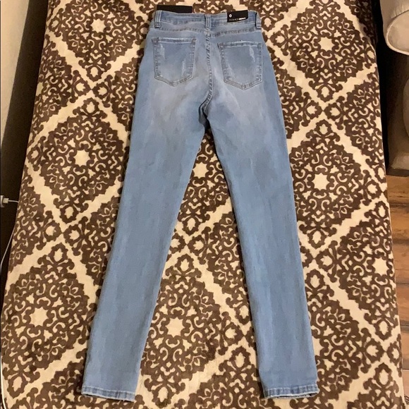 Brand New Fashion Nova Jeans Size 